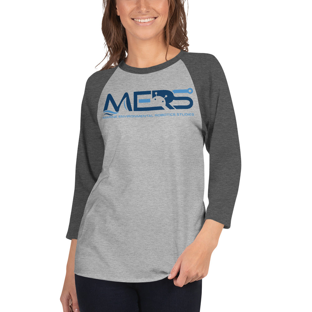 3/4 sleeve raglan shirt